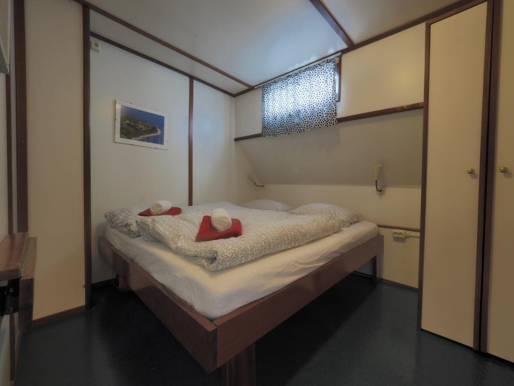 Hotelboot Sarah Amsterdam Dış mekan fotoğraf